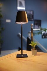 CT-8437 İSTANBUL SARJLI MASA LAMBASI